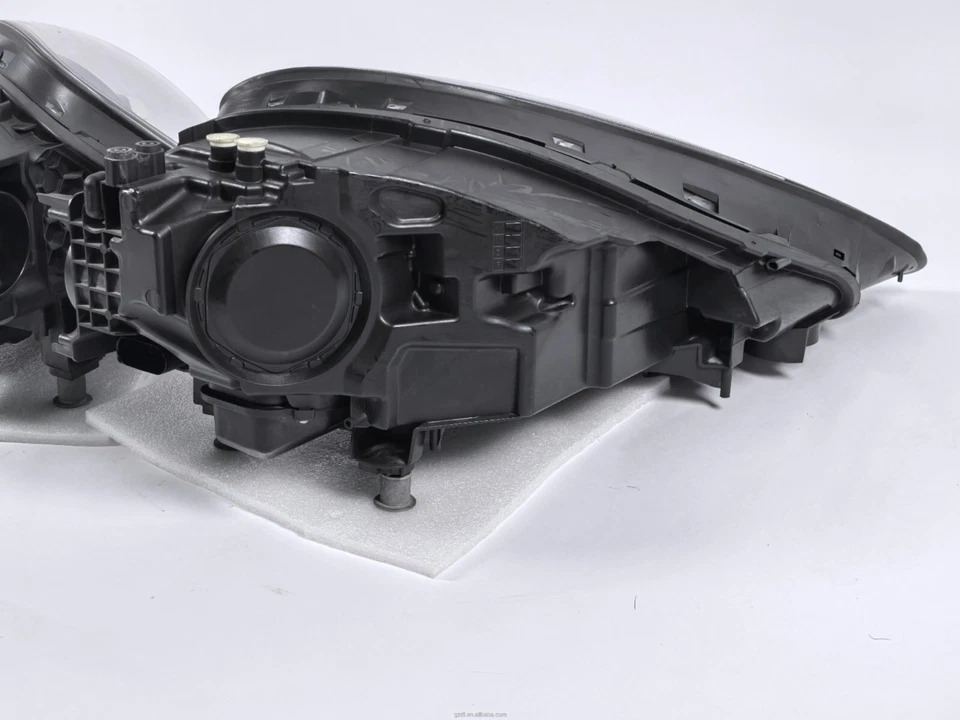 9Y0941031M LED Headlight Left Porsche Cayenne