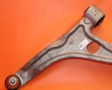 2123300136 Front Lower Control Arm Right Mercedes Benz